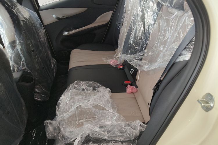 比亚迪 海豚 2025款 420km 自由版中控内饰21