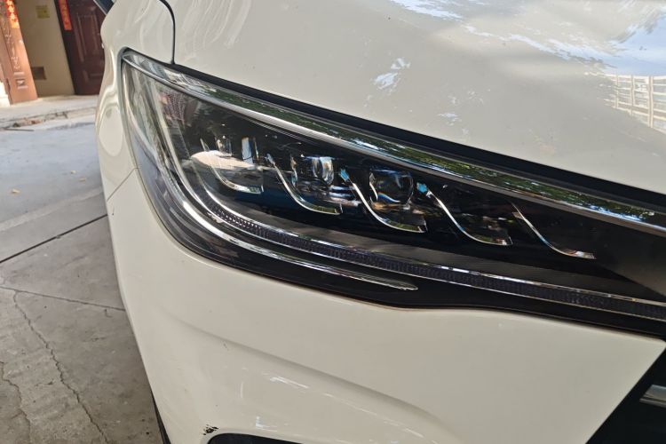 比亚迪 宋MAX新能源 2022款 DM-i 105KM 行政版车身外观6006