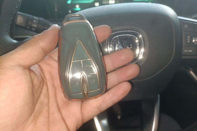 长安 逸动 2021款 PLUS 蓝鲸NE 1.4T GDI DCT旗舰型中控内饰11