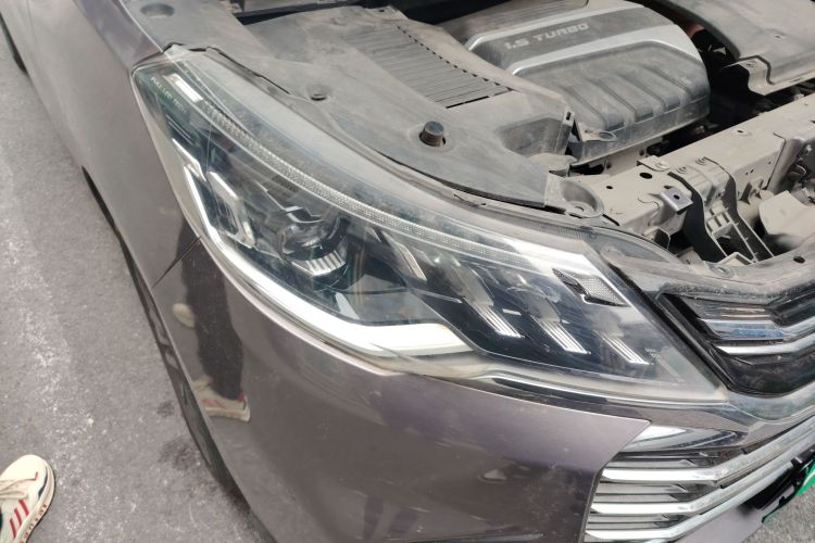 上汽大通MAXUS 大通G50 2019款 1.5T 首发款自动豪华版 7座车身外观8