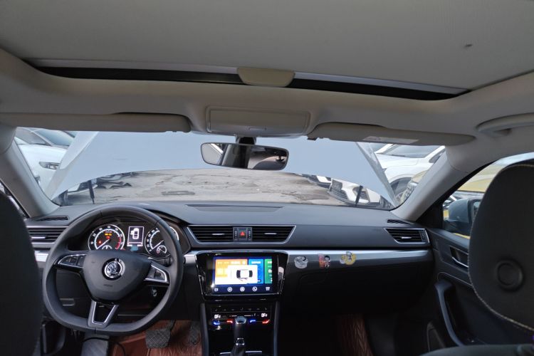 斯柯达 速派 2019款 TSI280 DSG舒适版中控内饰22