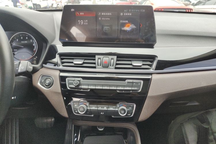 宝马X1 2022款 sDrive20Li 尊享型局部细节16