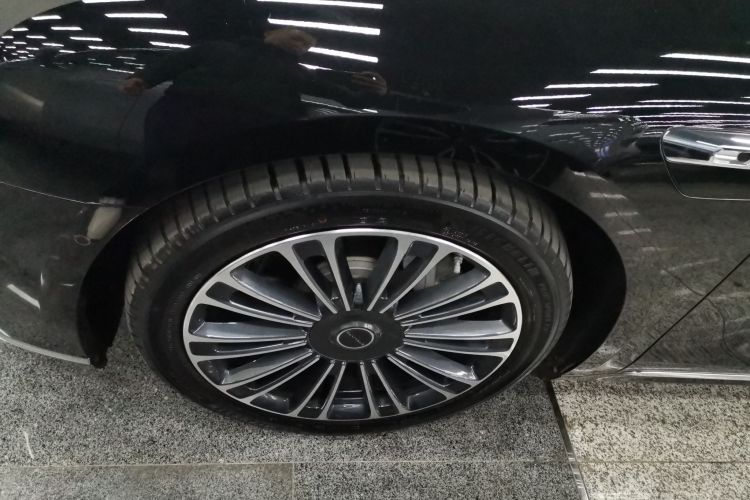 鸿蒙智行 享界S9 2024款 纯电 Ultra 四驱旗舰版车身外观6007