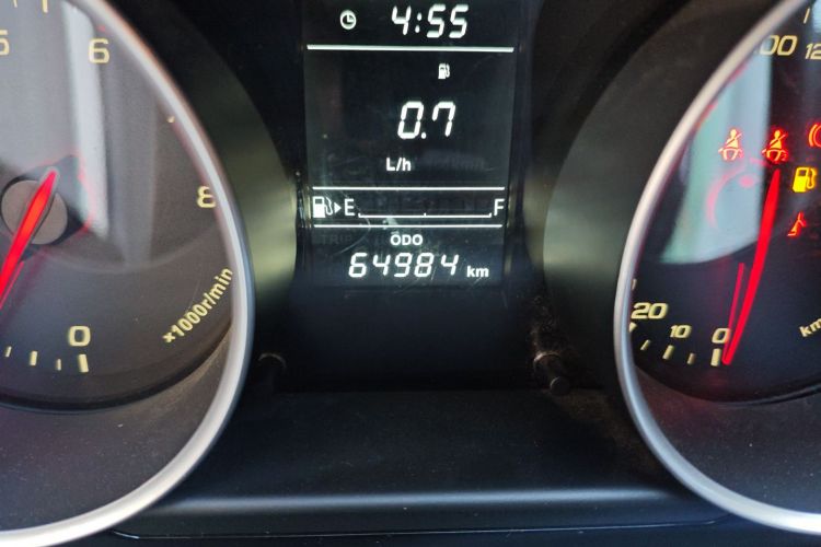 一汽 骏派D60 2017款 1.5L 手动豪华型中控内饰15