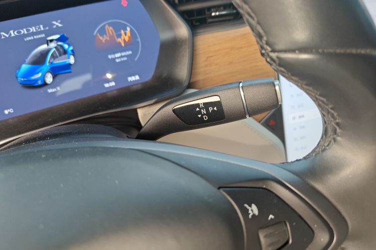 特斯拉 Model X 2019款 长续航版中控内饰18