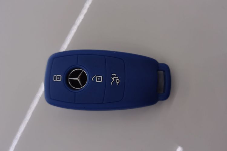 奔驰EQC 2021款 EQC 350 4MATIC中控内饰11