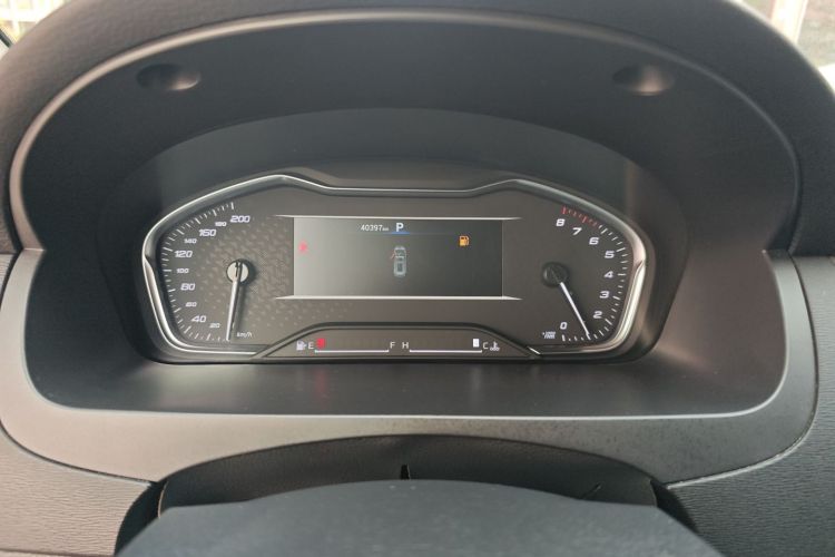 上汽大通MAXUS 大通G20 2023款 ES 2.0T 汽油自动超值版局部细节14