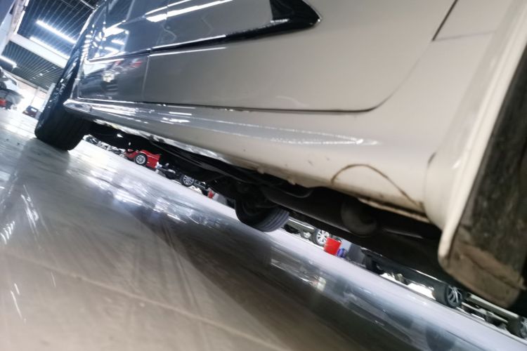 上汽大通MAXUS 大通G20 2021款 PLUS 2.0T 汽油自动尊雅版局部细节9001