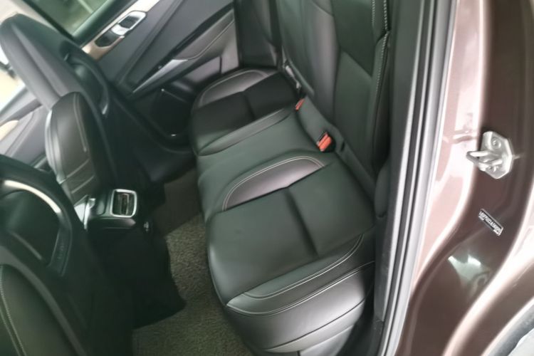 领克01 2017款 2.0T 两驱型Pro版中控内饰21