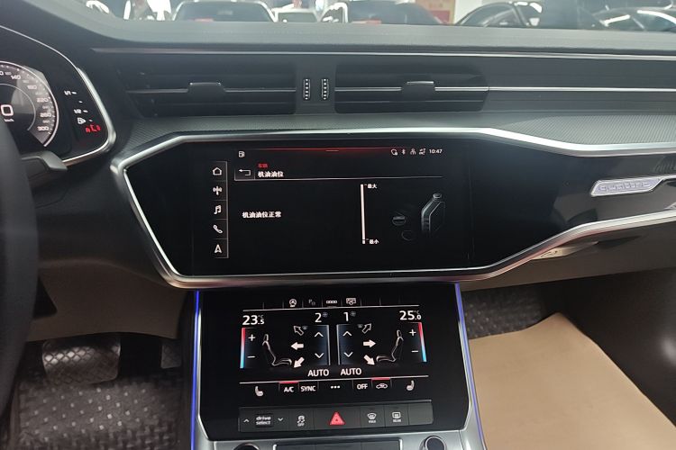 奥迪A7L 2024款 45 TFSI quattro S-line 黑武士版局部细节16