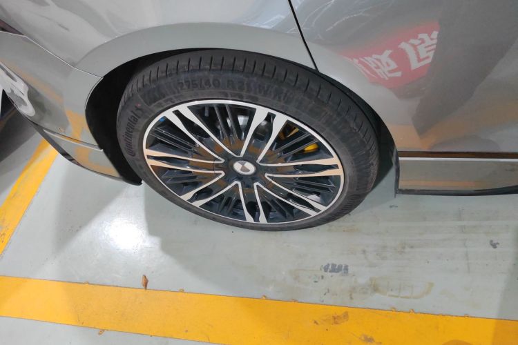 腾势Z9GT 2024款 1100四驱Ultra版车身外观6008