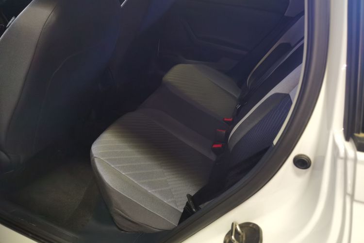 大众 朗逸 2023款 新锐 1.5L 自动出众新逸版中控内饰7004