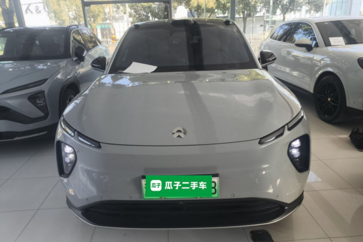 蔚来EC6 2024款 75kWh车身外观2