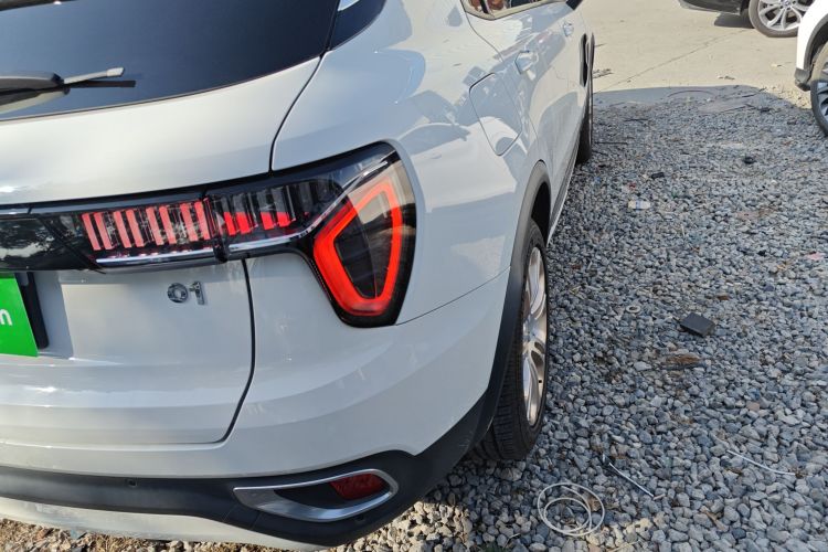 领克01 2017款 2.0T 两驱型Pro版车身外观9