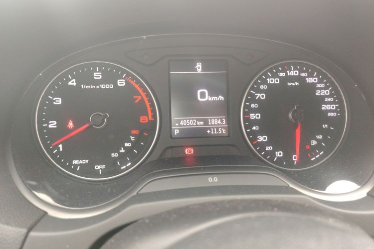 奥迪A3 2020款 Sportback 40 TFSI 运动型 国VI中控内饰15