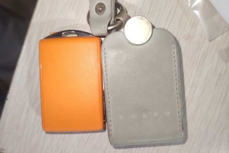 沃尔沃S90新能源 2024款 插电式混动 四驱长续航智雅豪华版中控内饰7001