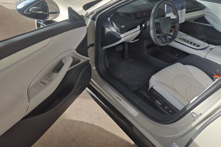 小米汽车 小米SU7 2024款 后驱超长续航高阶智驾Pro版中控内饰7003