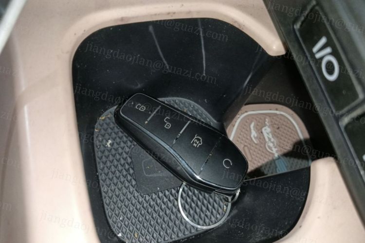 比亚迪 海鸥 2024款 荣耀版 305km 活力版中控内饰11