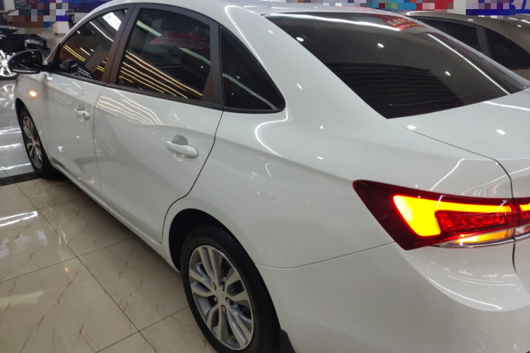 别克 英朗 2021款 改款 1.3T 自动轻混动精英型车身外观6003