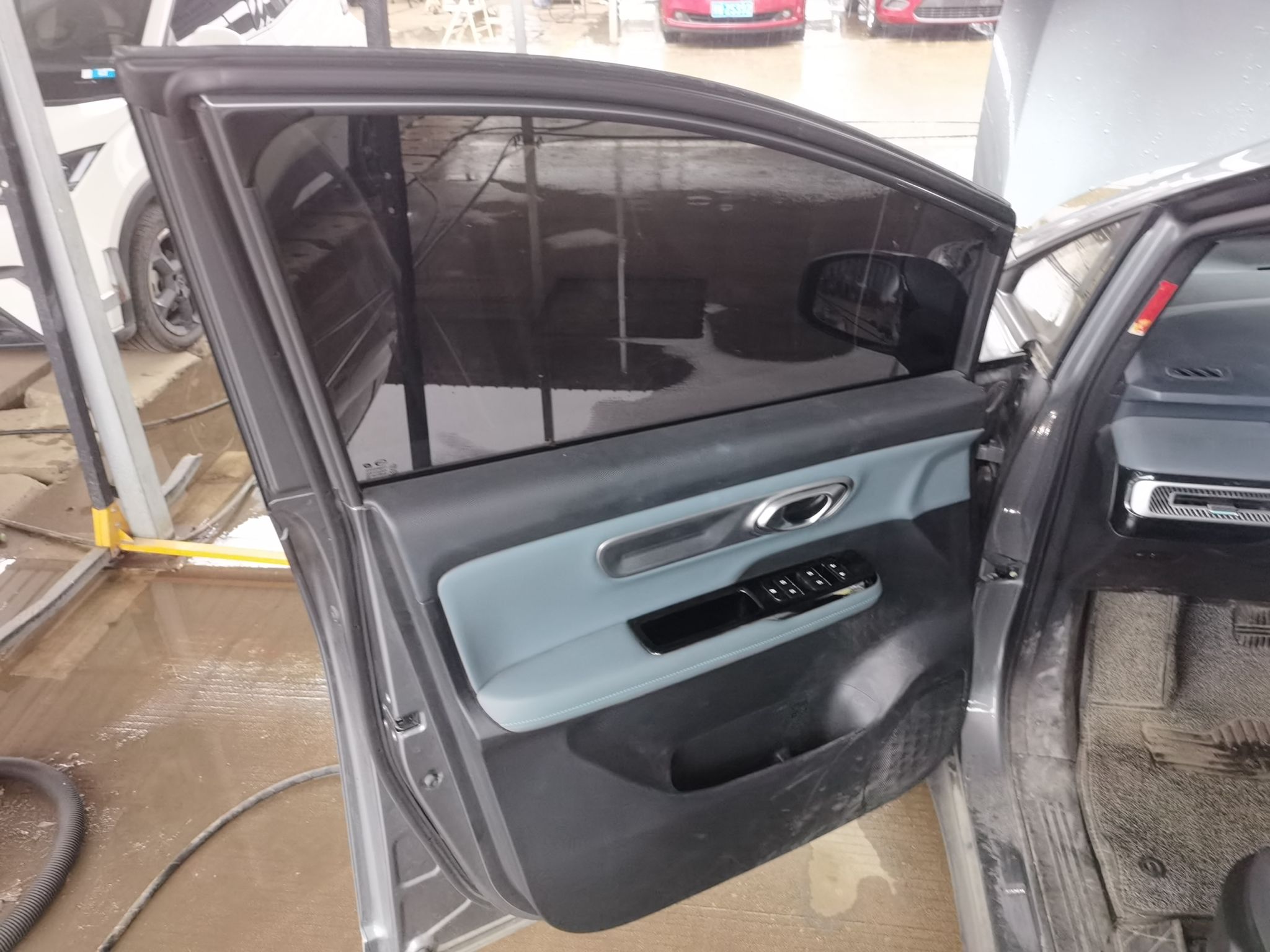 埃安 AION Y 2023款 Younger