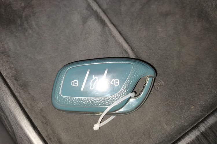 荣威D7 2023款 DMH 125km 旗舰版中控内饰11