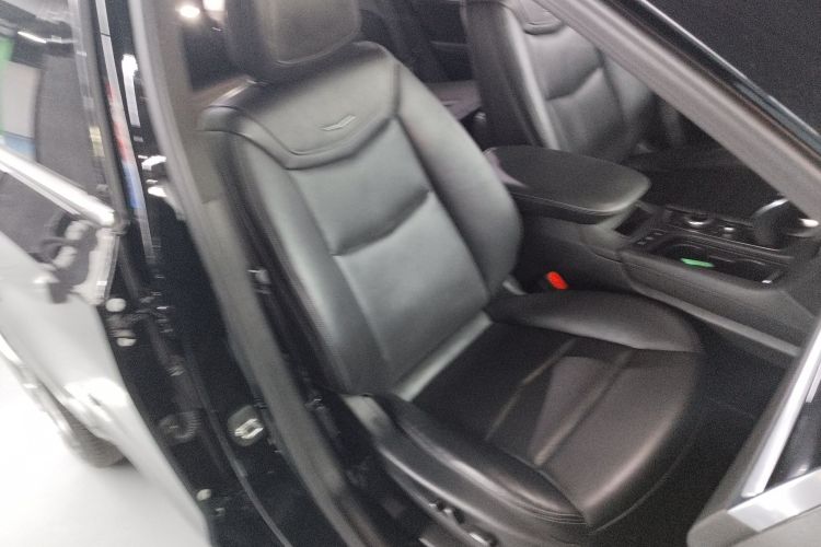 凯迪拉克XT6 2020款 28T 六座四驱豪华型局部细节41