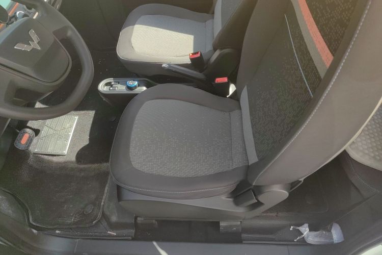 五菱汽车 宏光MINIEV 2022款 自在款 磷酸铁锂局部细节19