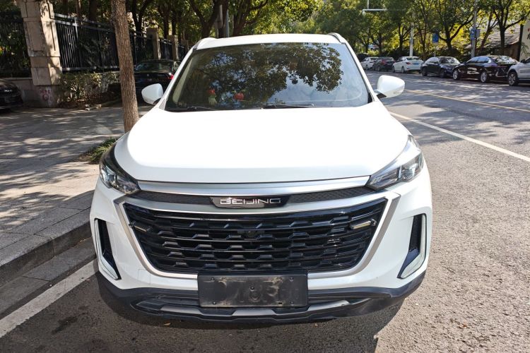 北京汽车 北京X3 2020款 1.5T 手动荣耀版PLUS车身外观2