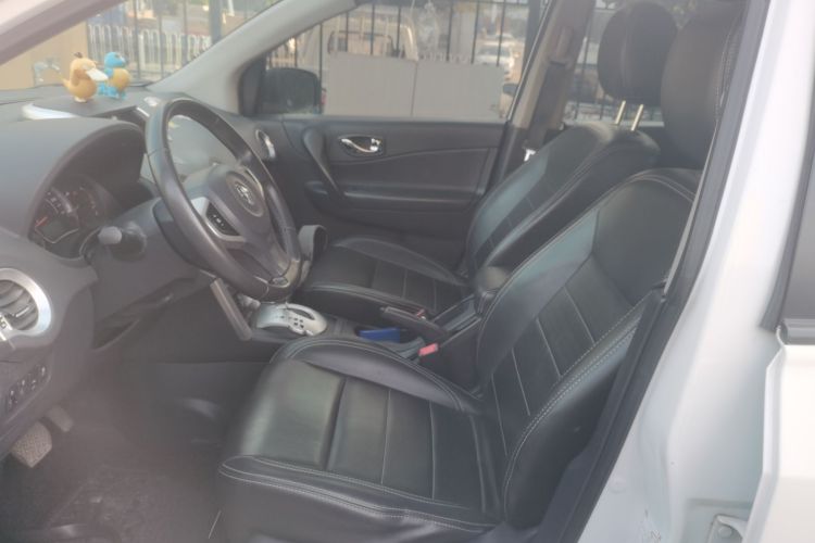 雷诺 科雷傲(进口) 2014款 改款 2.0L 两驱时尚版局部细节19