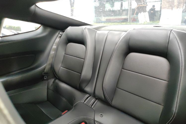 福特 Mustang 2021款 2.3T EcoBoost中控内饰21