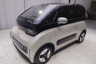 宝骏KiWi EV 2022款 艺术家轻享版 三元锂