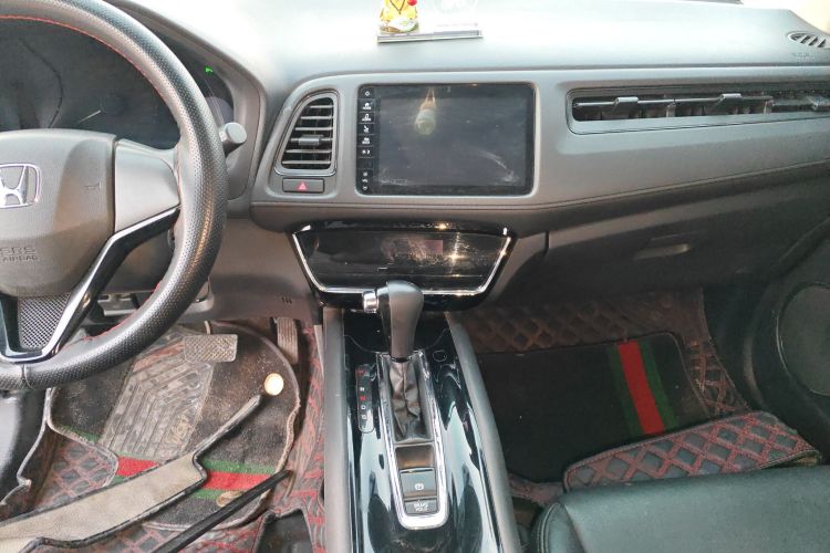 本田 缤智 2020款 220 TURBO CVT精英版中控内饰16