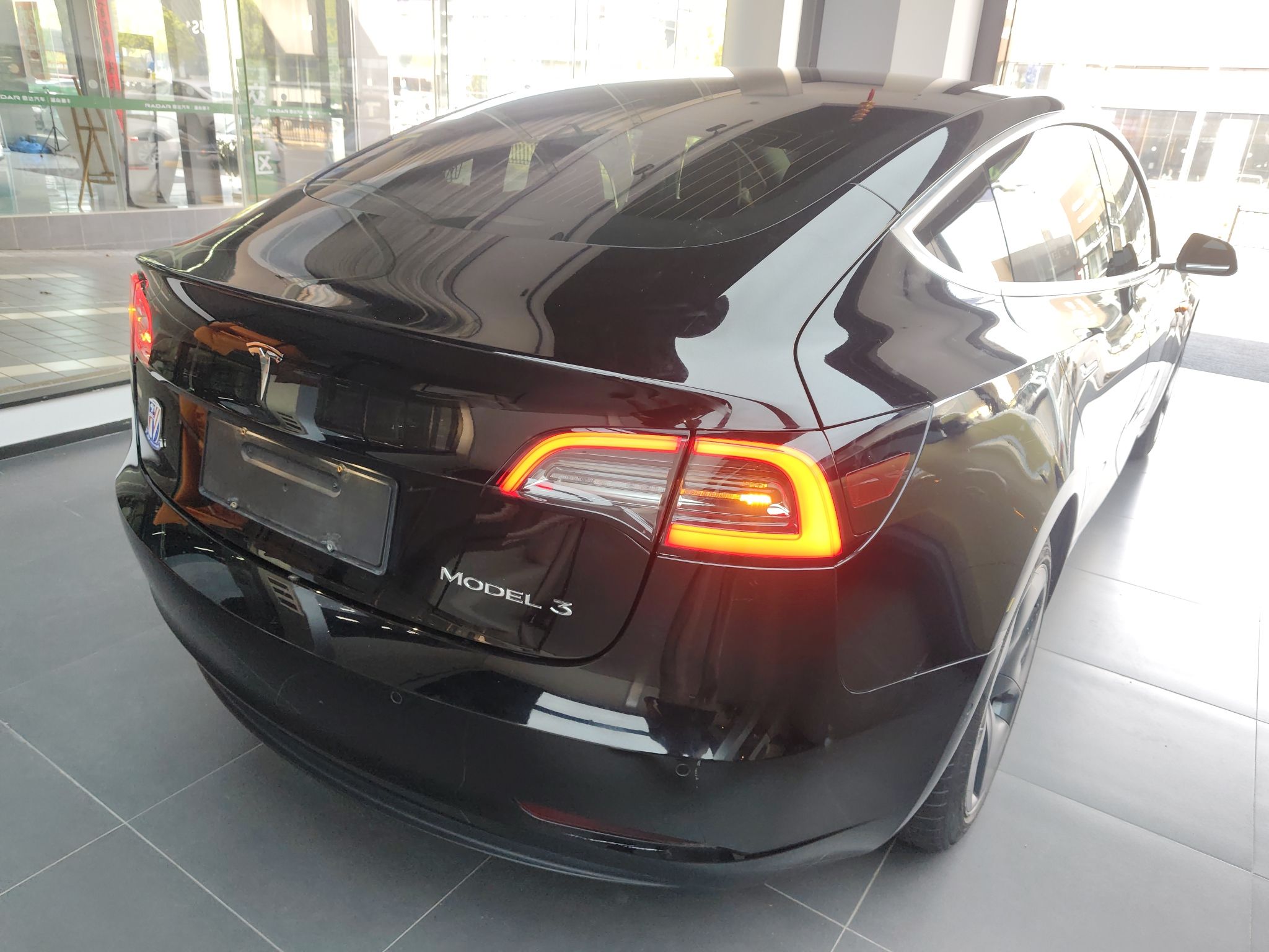 特斯拉 Model 3 2020款 标准续航后驱升级版