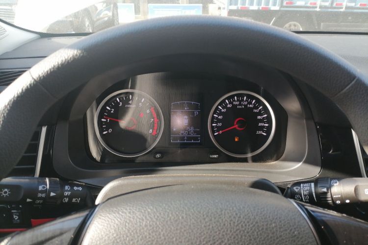 东风风行 风行T5 2021款 1.5T 自动舒适型中控内饰14