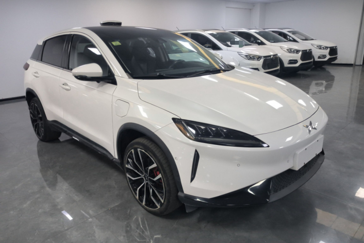 小鹏G3 2019款 尊享版车身外观3