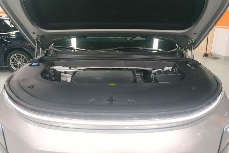 理想汽车 理想L6 2024款 Pro机舱底盘24