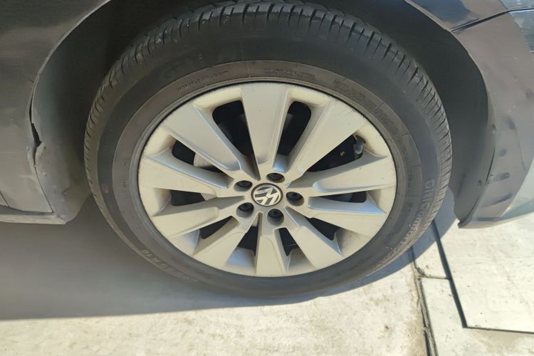 大众 朗逸 2013款 1.6L 自动舒适版车身外观6007