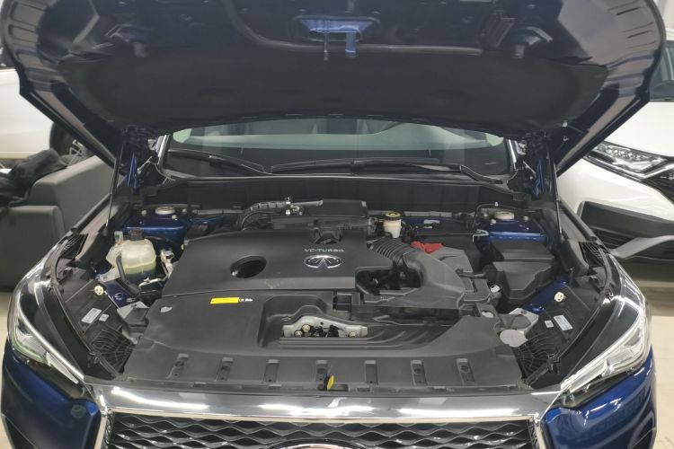 英菲尼迪QX50 2018款 2.0T 四驱菁英版局部细节24