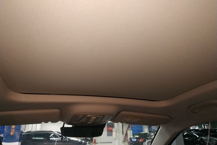 荣威RX5 MAX 2022款 1.5T 自动有为尊贵版局部细节22