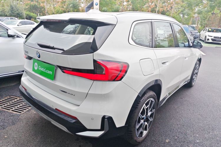 宝马X1 2023款 sDrive25Li X设计套装车身外观7