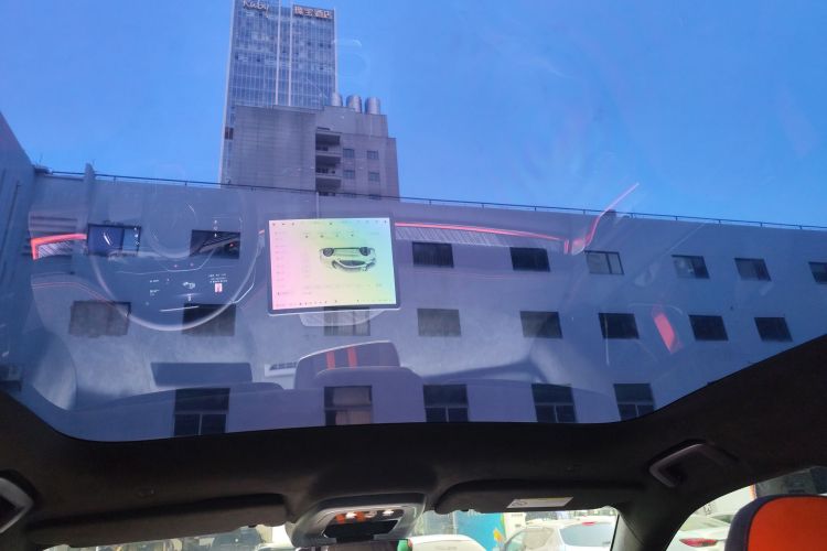 极氪001 2023款 YOU版 100kWh局部细节22