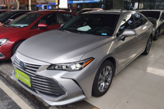 丰田 亚洲龙 2019款 双擎 2.5L 豪华版 国VI