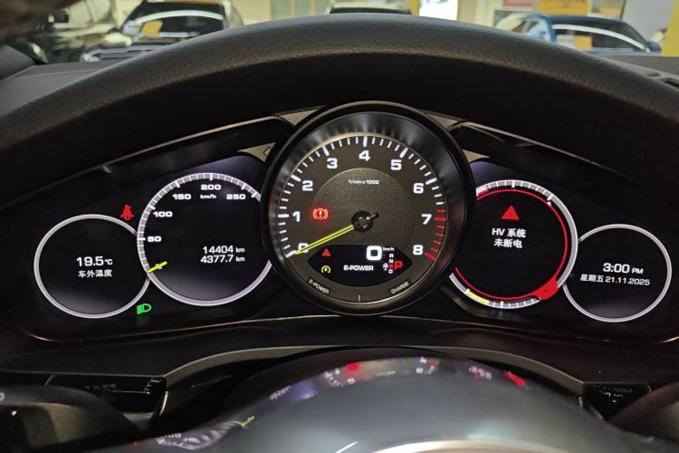 保时捷 Cayenne新能源 2021款 Cayenne E-Hybrid 2.0T中控内饰14