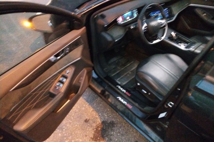 东风风神 奕炫MAX 2021款 1.5T 超级辣爸版中控内饰20