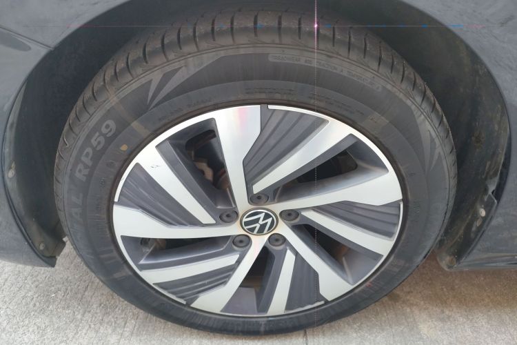 大众 帕萨特新能源 2020款 430PHEV 混动豪华版 国VI车身外观6001