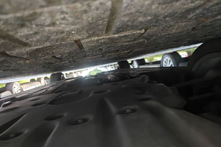 宝马3系 2018款 320Li M运动曜夜版局部细节9008