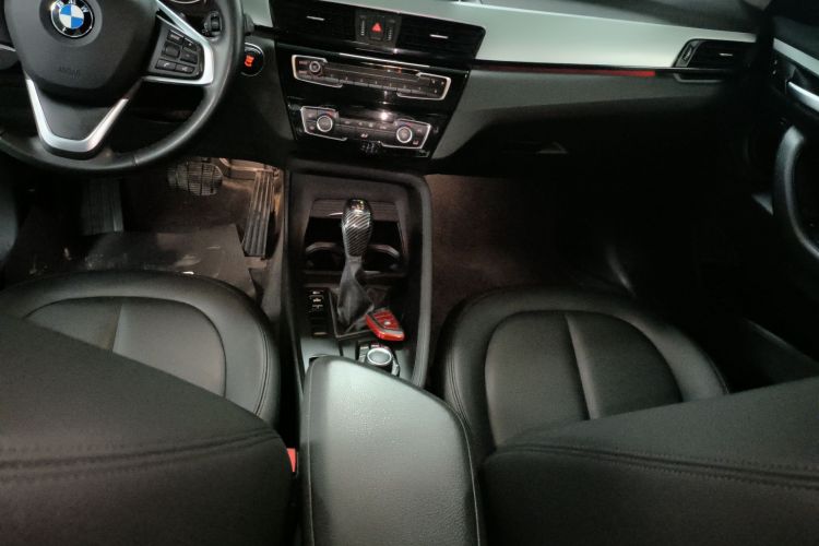 宝马X1 2016款 sDrive18Li 时尚型中控内饰18