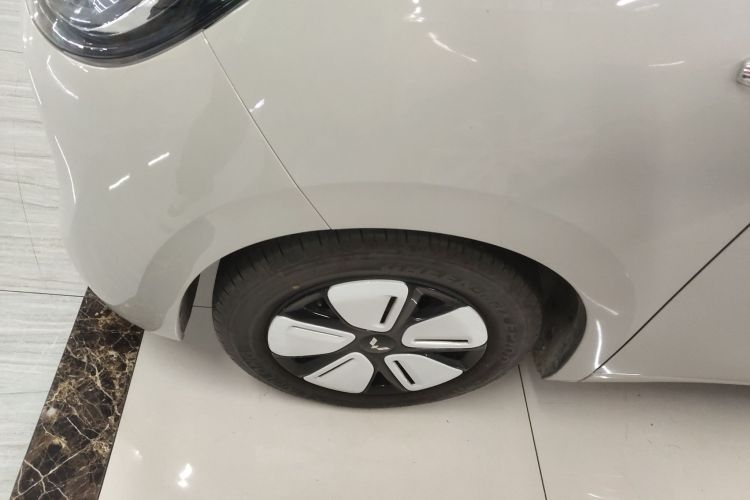 五菱汽车 宏光MINIEV 2025款 四门版 进阶款车身外观6007