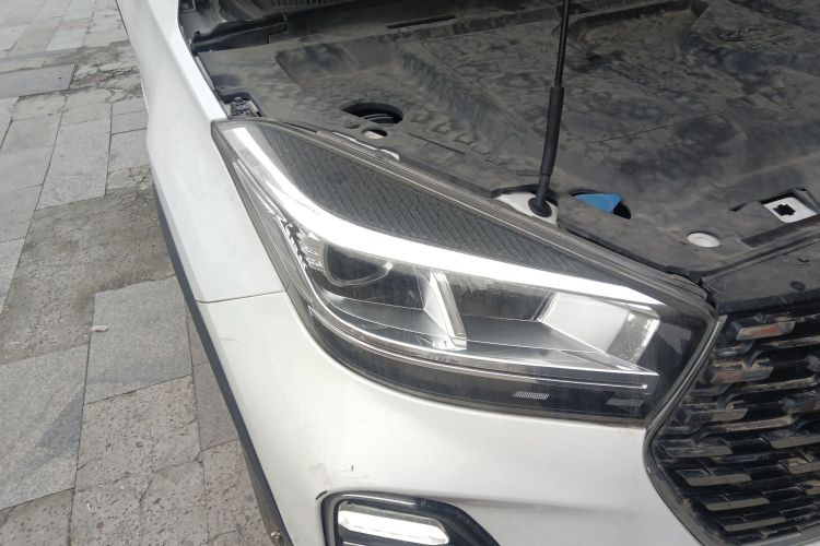 奇瑞 瑞虎5x 2020款 1.5L CVT时尚版车身外观8