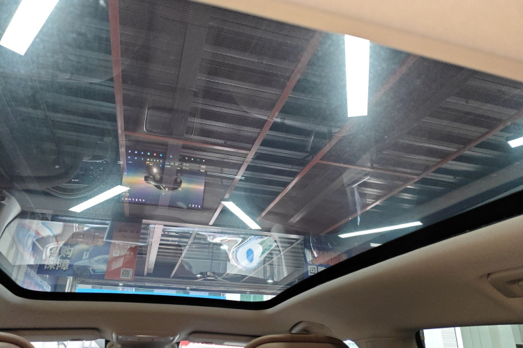 零跑汽车 零跑C11 2026款 纯电 640激光雷达版中控内饰22